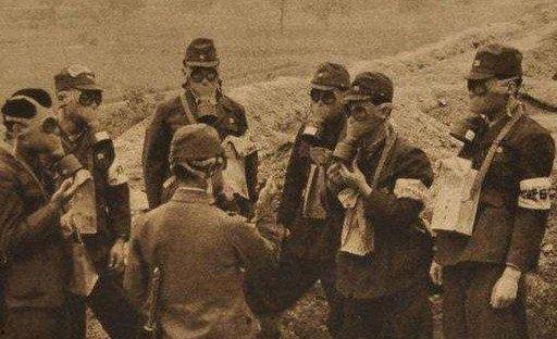 鬼子进攻国产粮仓视频,惨烈一幕重现历史