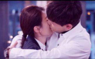 国产剧甜甜的吻戏视频,国产剧中的浪漫吻戏集锦  第2张