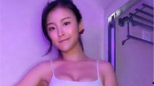 国产大胸美女69式视频,激情四溢的视觉盛宴  第3张